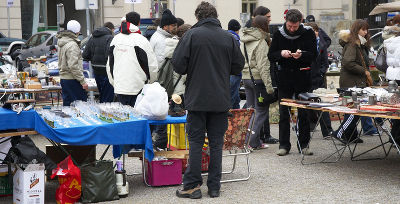 Beim traditionellen Ägydimarkt werden passionierte SammlerInnen garantiert fündig. 