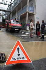 Die Feuerwehren haben die Hochwassersituation in Andritz unter Kontrolle. 