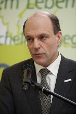 GGZ Geschäftsführer Gerd Hartinger eröffnete das neue Zentrum. GGZ Geschäftsführer Gerd Hartinger eröffnete das neue Zentrum.