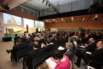Internationale ExpertInnen diskutieren auf der Messe Graz die vielen Facetten der E-Mobilität. Foto: Harry Schiffer 