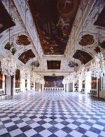 Einer der meist besuchten Prunkräume im Schloß, der Planetensaal 
