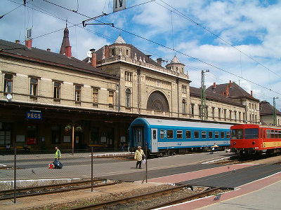 Main station in Pécs © Váradi Zsolt, Wikipedia 