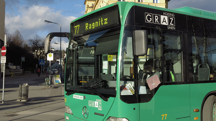 Graz Linien, Stadtbus 77 Richtung Ragnitz. Foto: ©Auferbauer