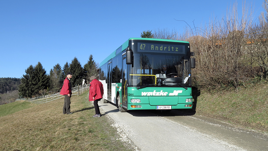 Am Zösenberg verkehrt der Stadtbus 47. Foto: ©Auferbauer