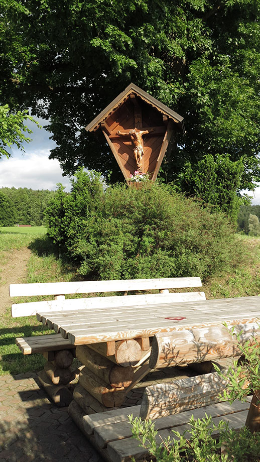 In Stattegg-Mühl, Rastplatz an der Kreuzung  Mühlenweg/Weinbergweg. Foto: ©Auferbauer