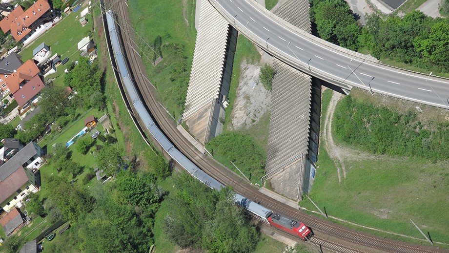 Am Jungfernsprung, Südbahn, Pyhrn-Autobahn, nahe Raach. Foto: ©Auferbauer