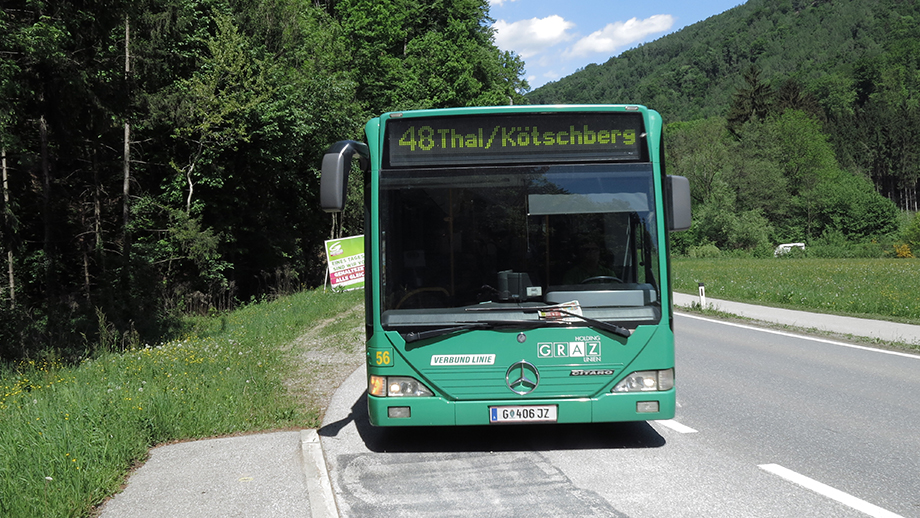 Bushaltestelle Thalwinkel, Graz Linien, Stadtbus 48. Foto: ©Auferbauer