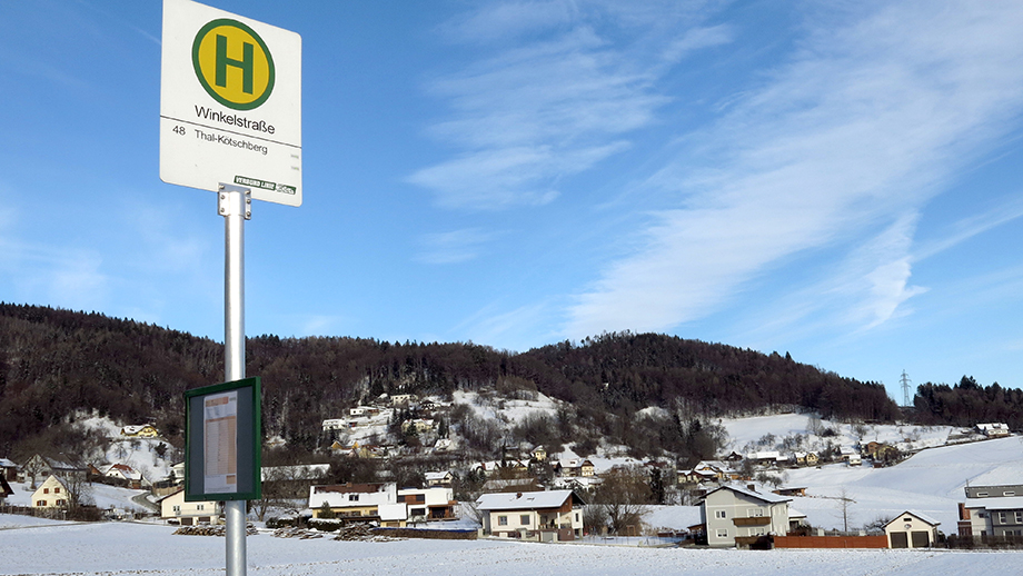 Bushaltestelle Thal Winkelstraße, Graz Linien, Stadtbus 48. Foto: ©Auferbauer