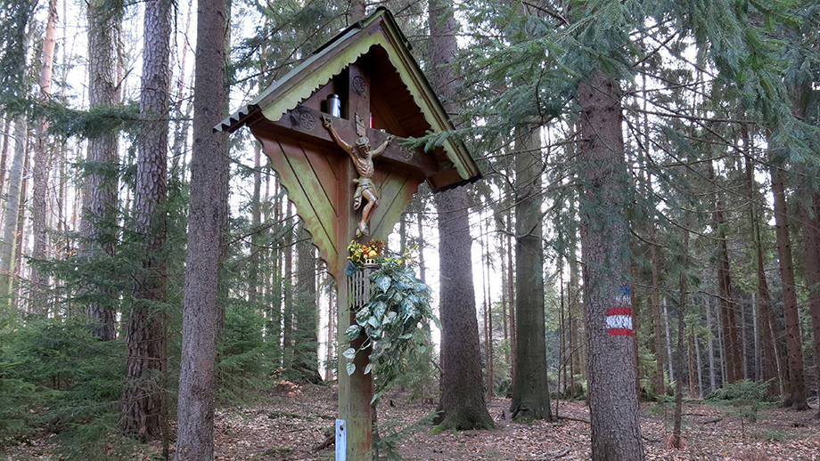 Wegkreuz, nahe der Bilderbuche, an den Wegen Nr. 30 und 563. Foto: ©Auferbauer