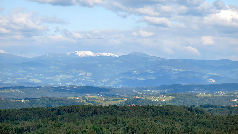 Buchkogel, Plattform Schau West, Richtung Stubalpe. Foto: ©Auferbauer