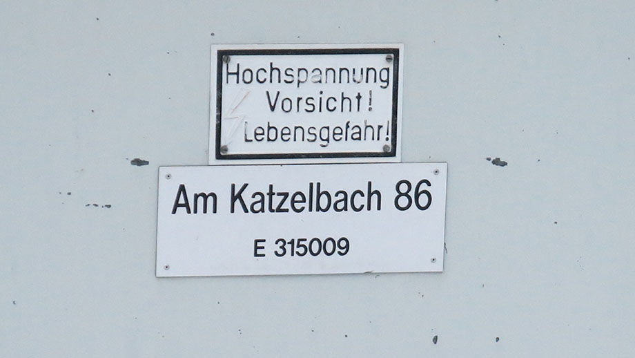 Wortecht spannender Wegpunkt, Transformator an der Katzelbachstraße. Foto: ©Auferbauer