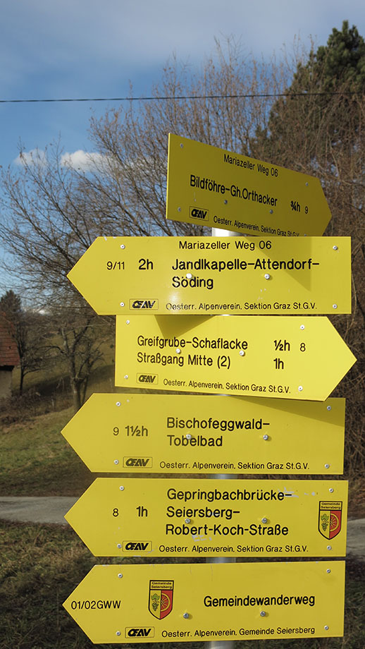 Wanderwegknoten Wolfgang, in der Gemeinde Seiersberg-Pirka, Ortsteil Gedersberg. Foto: ©Auferbauer
