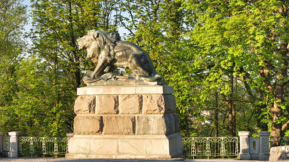 Dankzeichen für Major Hackher, Verteidiger der Schloßberg-Festung im Jahr 1809. Foto: ©Auferbauer