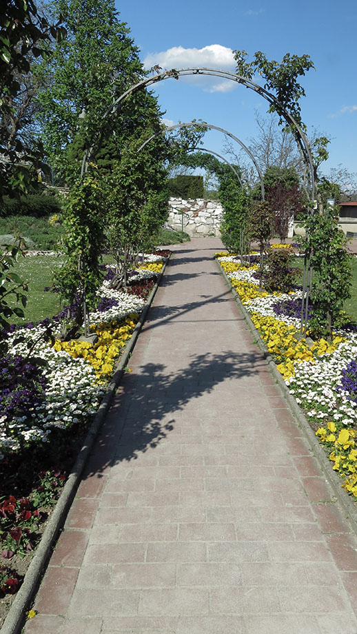 Herbersteingarten, Erholungsraum inmitten der Altstadt. Foto: ©Auferbauer