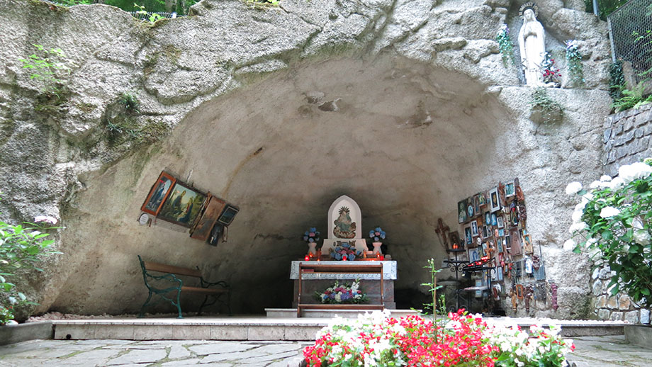 Ulrichsbrunn, Grotte Maria Quell. Foto: ©Auferbauer