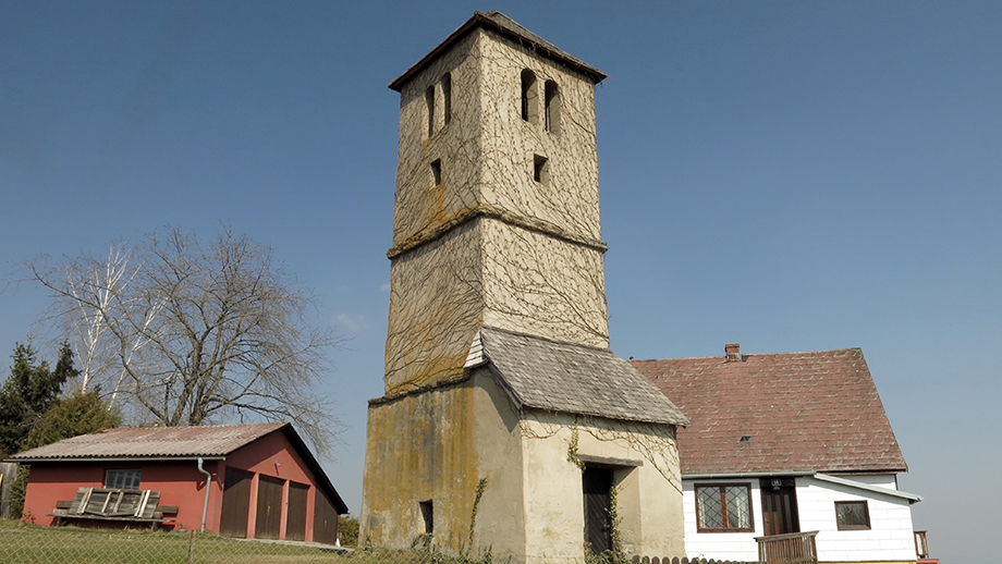 Markant für Rinnegg, der Wetterturm. Foto: ©Auferbauer