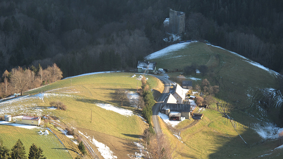 St. Radegund Klamm, Bauernhöfe an der Ehrenfelsstraße. Foto: ©Auferbauer