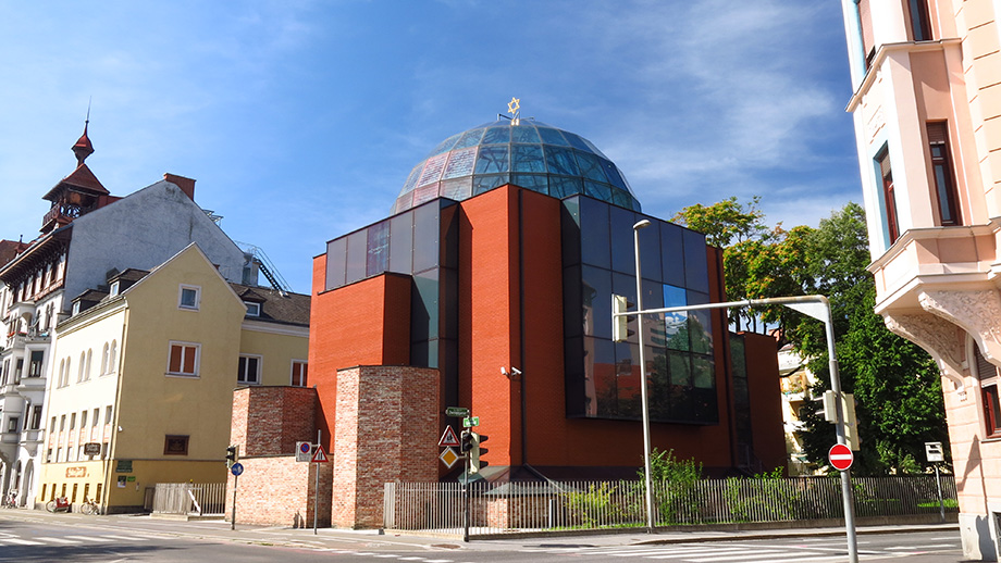 Synagoge, von anno 2000, Grieskai Ecke Zweiglgasse. Foto: ©Auferbauer