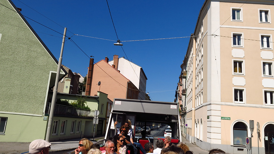 Mandellstraße Kreuzung Felix-Dahn-Platz. Foto: ©Auferbauer