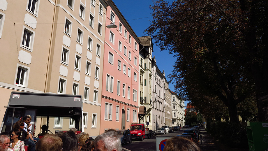 Felix-Dahn-Platz, Nibelungengasse. Foto: ©Auferbauer