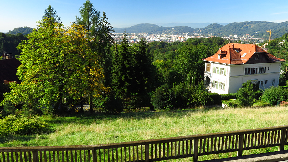 An der Quellengasse, Stadtblick südwestwärts. Foto: ©Auferbauer