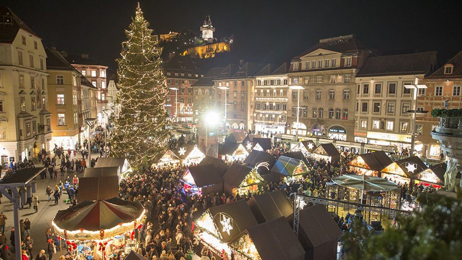 Grazer Hauptplatz und Schloßberg