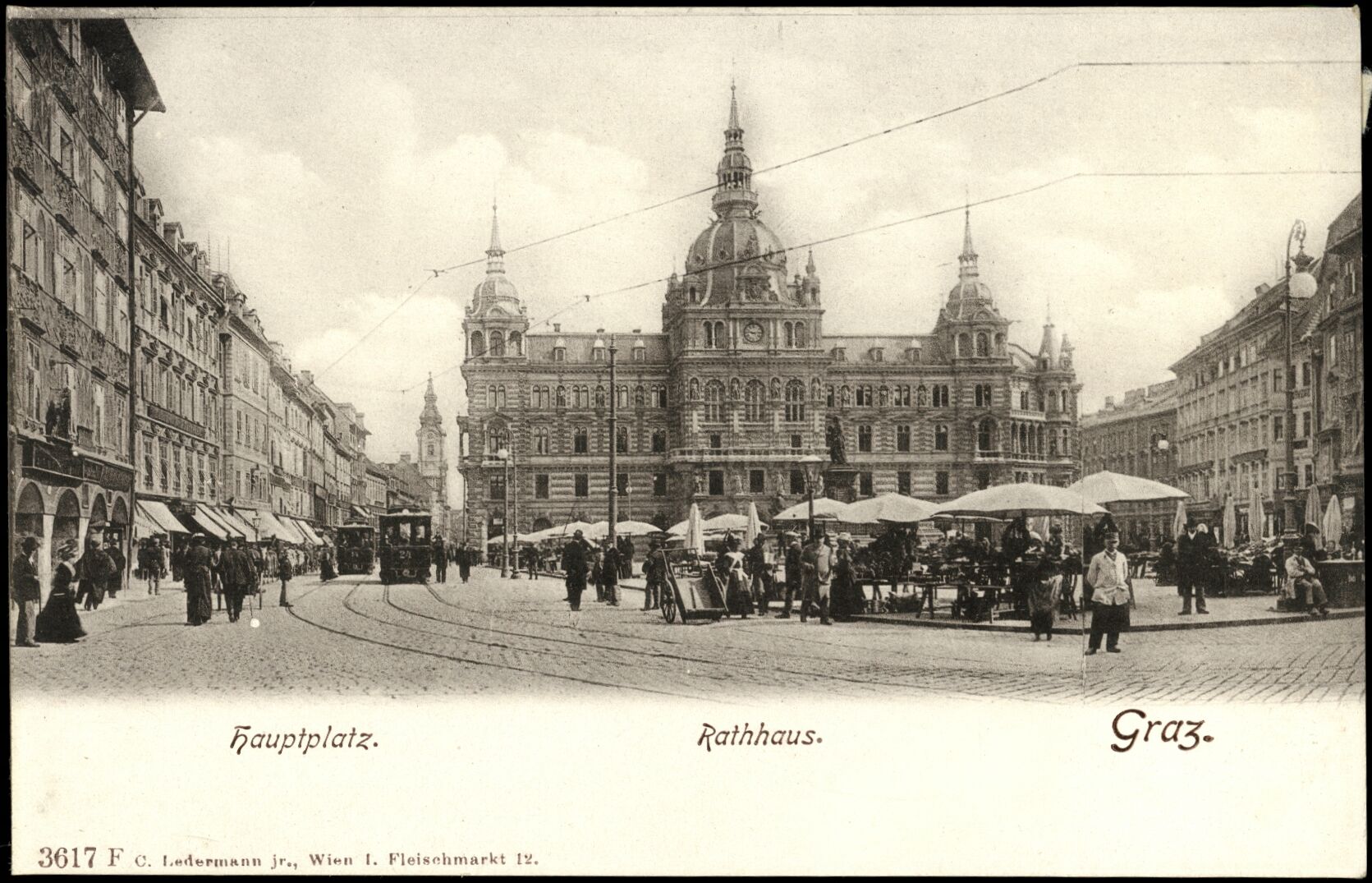 Graz, Hauptplatz; Rathaus; vor 1905; Österreichische Nationalbibliothek. Ansichtskarten online. httpdata.onb.ac.atAKONAK054_078