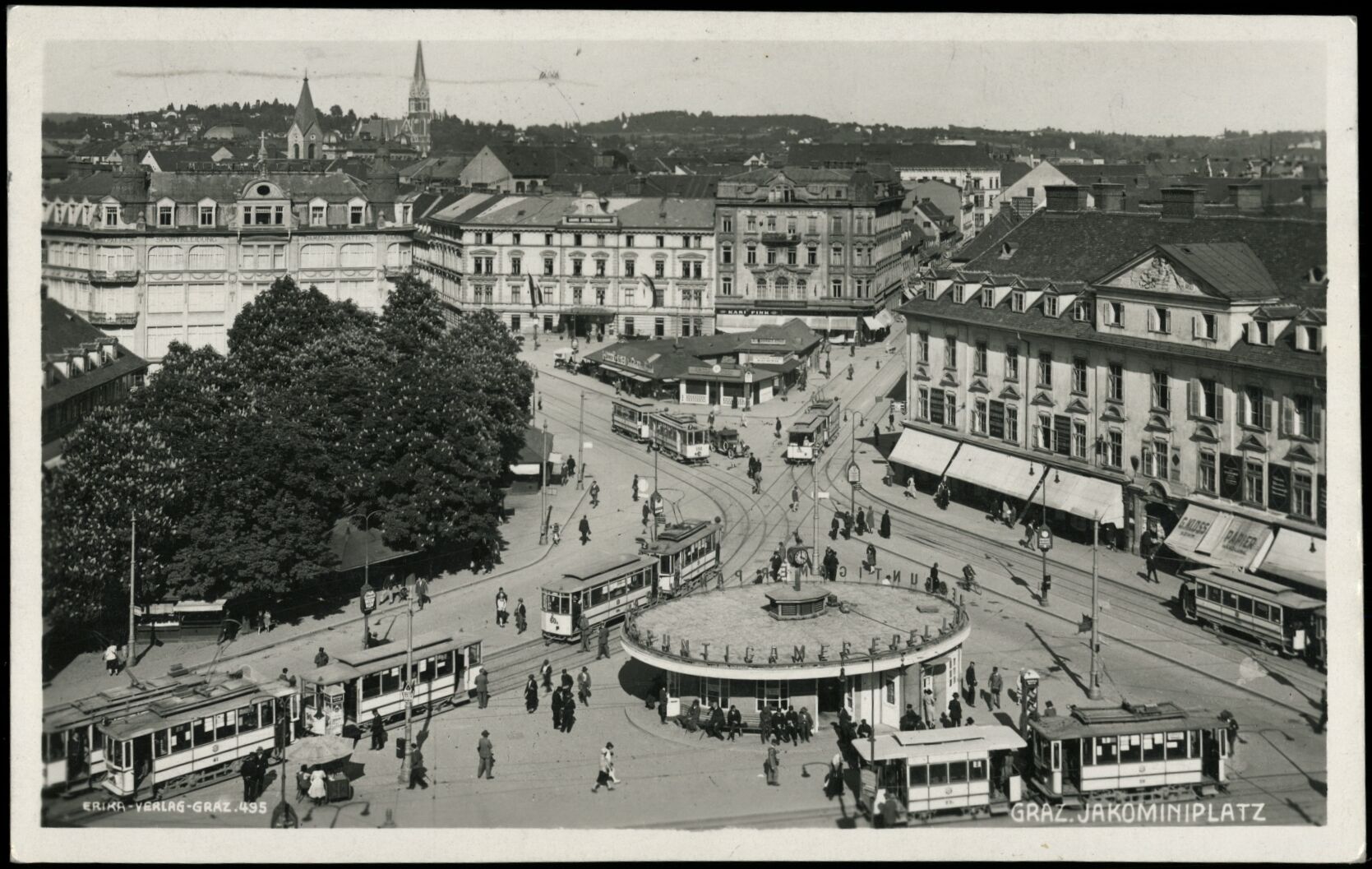 Graz, Jakominiplatz; gelaufen 1932; Österreichische Nationalbibliothek. Ansichtskarten online. httpdata.onb.ac.atAKONAK117_368
