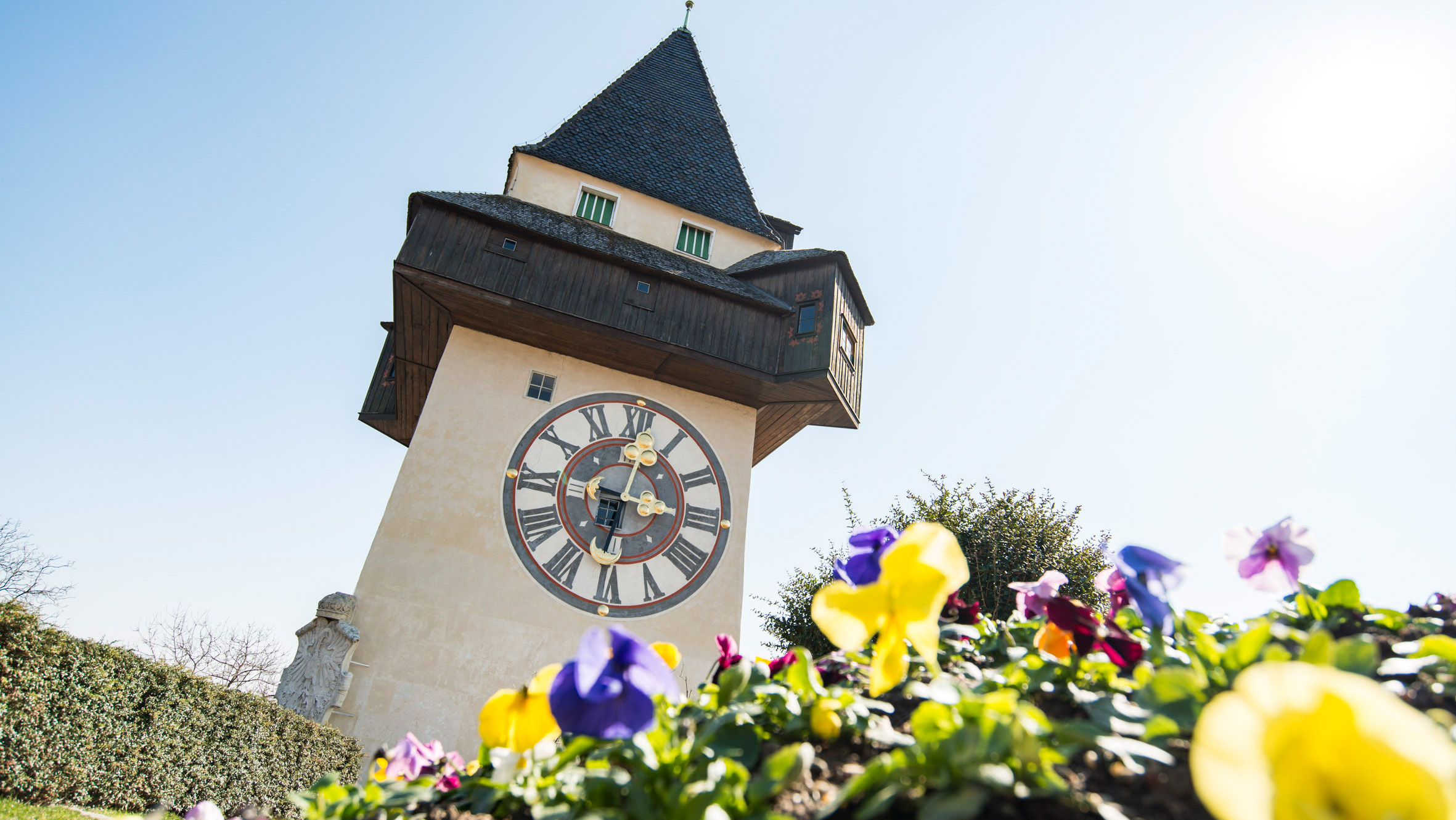 Der Uhrturm im Frühling