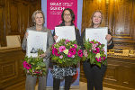 V.l.n.r.: Maria Bauer, Magdalena Liebethat (Frauennotschlafstelle Haus Elisabeth der Caritas), Ina Mastnak (TARA) © Stadt Graz/Foto Fischer V.l.n.r.: Maria Bauer, Magdalena Liebethat (Frauennotschlafstelle Haus Elisabeth der Caritas), Ina Mastnak (TARA) © Stadt Graz/Foto Fischer