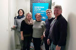 Magdalena Liebethat empfing Sabine Hirnschnall, Dr.Ulrike Pfeiffer, Stadtrat Robert Krotzer und Heribert Luttenberger herzlich. © Christopher Fröch Magdalena Liebethat empfing Sabine Hirnschnall, Dr.Ulrike Pfeiffer, Stadtrat Robert Krotzer und Heribert Luttenberger herzlich.
