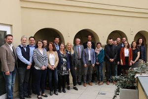 Gruppenbild mit Damen: Fachleute aus ganz Österreich diskutieren am Donnerstag vor allem über innovative BürgerInnenbeteiligung in modernen Städten.