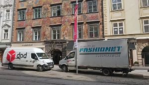 Wo jetzt noch Liefer-Kfz das Bild prägen, sollen künftig Lastenräder und E-Fahrzeuge für die Verteilung von Gütern in der Innenstadt sorgen.