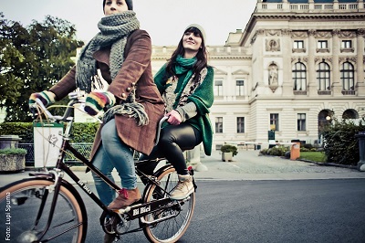 Radfahrerinnen © Lupi Spuma Radfahrerinnen