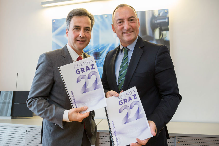 Zwei Jahre Koalitionszusammenarbeit: Bürgermeister Siegfried Nagl und sein Stellvertreter Mario Eustacchio (r.) zogen heute eine positive Bilanz. © Stadt Graz/Fischer Zwei Jahre Koalitionszusammenarbeit: Bürgermeister Siegfried Nagl und sein Stellvertreter Mario Eustacchio (r.) zogen heute eine positive Bilanz. © Stadt Graz/Fischer