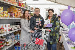 Stadtrat Robert Krotzer mit den beiden promente Geschäftsführerinnen Barbara Haas und Andrea Zeitlinger am Mariahilferplatz