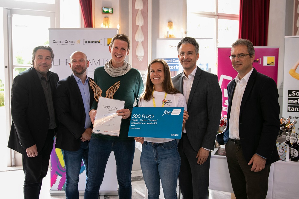 Preisverleihung an den Verein IKS für "Cuckoo Concerts" © Uni Graz / Teubenbacher Preisverleihung an den Verein IKS für "Cuckoo Concerts" © Uni Graz / Teubenbacher