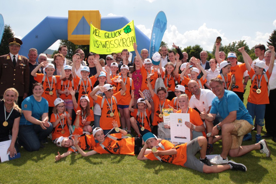 Die Sieger der Safety Tour 2019 in der Steiermark: die 4a der Volksschule Weißkirchen. © Zivilschutzverband Steiermark Die Sieger der Safety Tour 2019 in der Steiermark: die 4a der Volksschule Weißkirchen. © Zivilschutzverband Steiermark