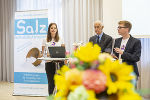 Claudia Knopper, Alfred Stingl und Robert Krotzer präsentieren den Langen Tag der Demenz