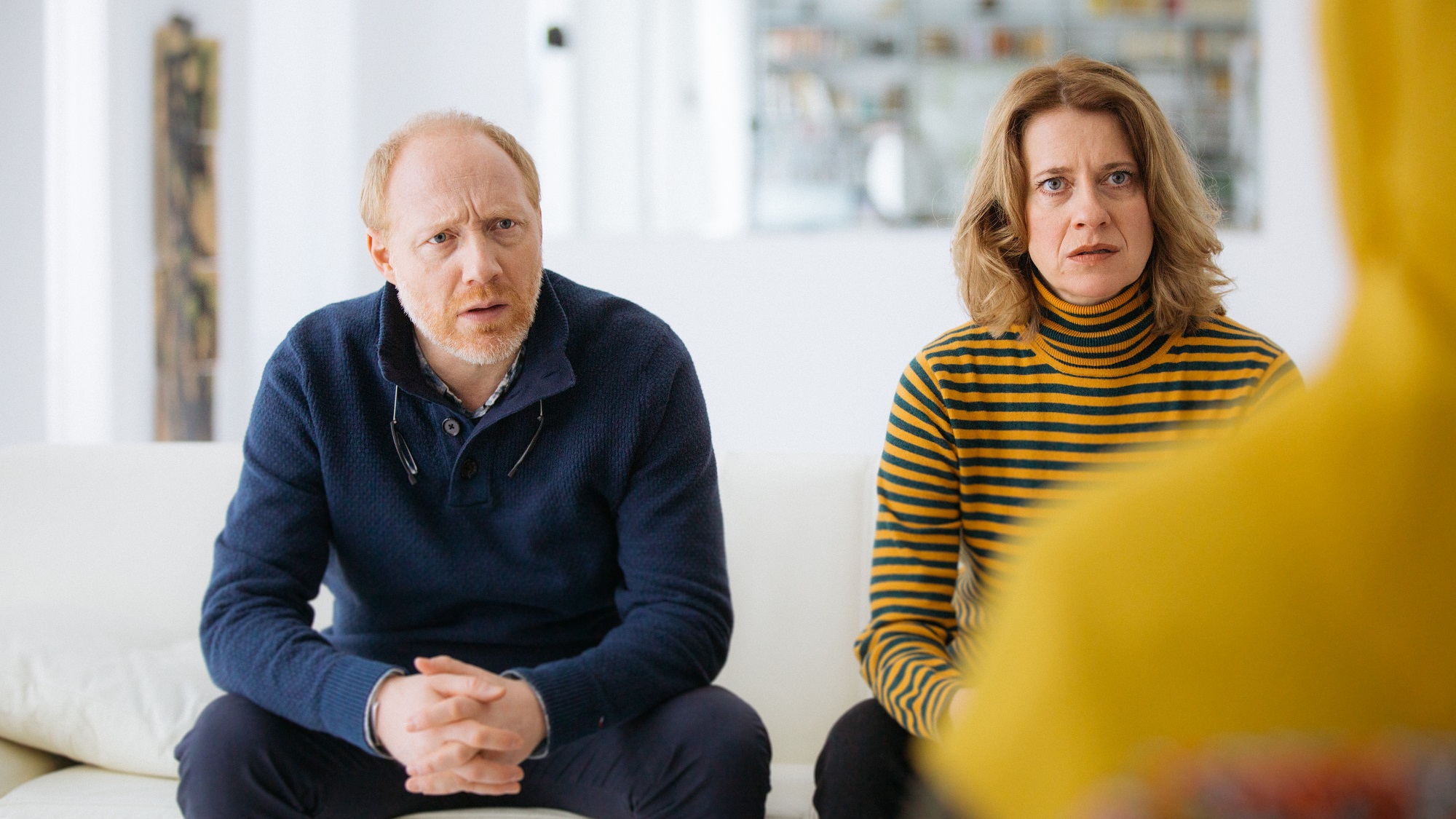 © Bildausschnitt zum Film „Womit haben wir das verdient?" © Bildausschnitt zum Film „Womit haben wir das verdient?"