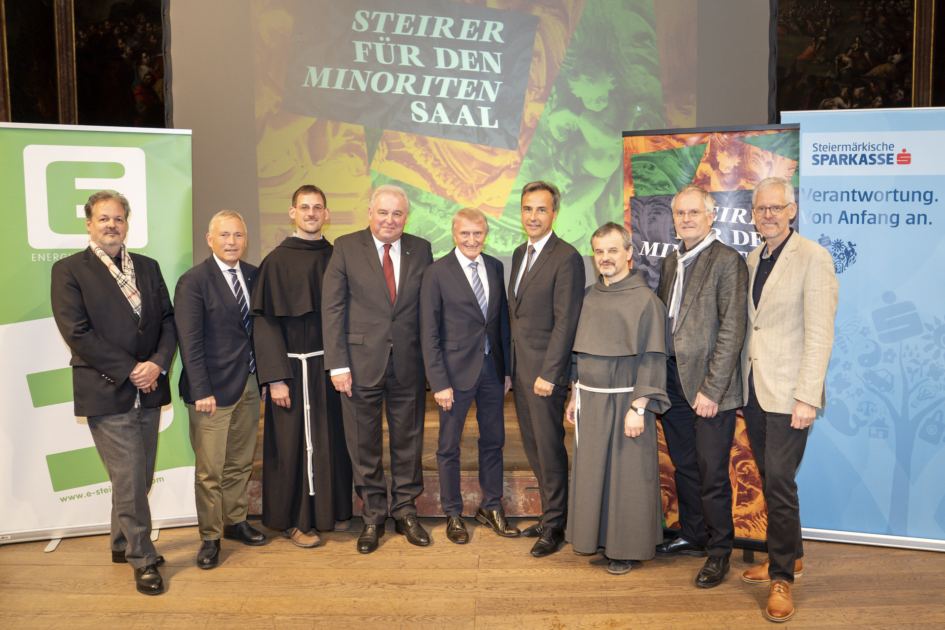 v.l.: Werner Hauser (Vorstand Steiermärkische Sparkasse), Christian Purrer (Vorstand Energie Steiermark), Pater Bernhard Lang, Landeshauptmann Hermann Schützenhöfer, Hans Sünkel (Vorsitzender Kuratorium Freunde von Mariahilf), Bürgermeister Siegfried Nagl, Pater Tomasz Zegan, Peter Grabner (Bauabteilung Diözese Graz-Seckau) und Christian Brugger (Leiter Bundesdenkmalamt Steiermark). © Stadt Graz/Fischer v.l.: Werner Hauser (Vorstand Steiermärkische Sparkasse), Christian Purrer (Vorstand Energie Steiermark), Pater Bernhard Lang, Landeshauptmann Hermann Schützenhöfer, Hans Sünkel (Vorsitzender Kuratorium Freunde von Mariahilf), Bürgermeister Siegfried Nagl, Pater Tomasz Zegan, Peter Grabner (Bauabteilung Diözese Graz-Seckau) und Christian Brugger (Leiter Bundesdenkmalamt Steiermark). © Stadt Graz/Fischer
