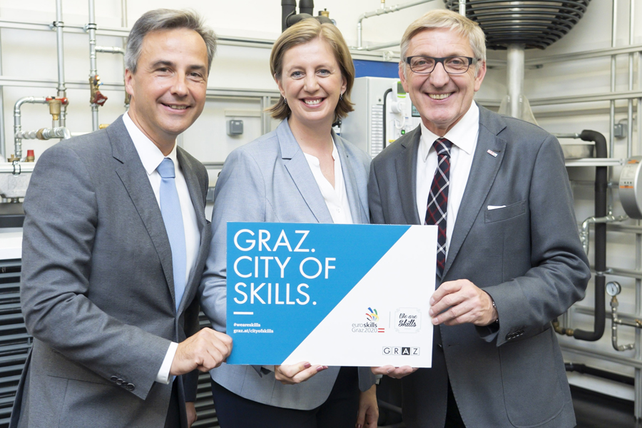 Gut gemeistert: Bgm. Siegfried Nagl, LAbg. Barbara Eibinger-Miedl und WKO-Chef Josef Herk © Stadt Graz/Fischer Gut gemeistert: Bgm. Siegfried Nagl, LAbg. Barbara Eibinger-Miedl und WKO-Chef Josef Herk © Stadt Graz/Fischer
