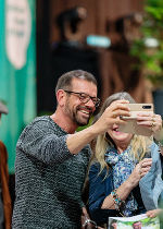 Pflanzenflüsterer Karl Ploberger gab Tipps rund ums Garteln im Herbst. © MCG/Kurt Remling Pflanzenflüsterer Karl Ploberger gab Tipps rund ums Garteln im Herbst. © MCG/Kurt Remling