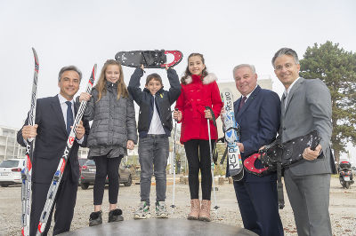 Bürgermeister Siegfried Nagl, Landeshauptmann Hermann Schützenhöfer und Sportstadtrat Kurt Hohensinner sind begeistert vom Projekt Schneetage