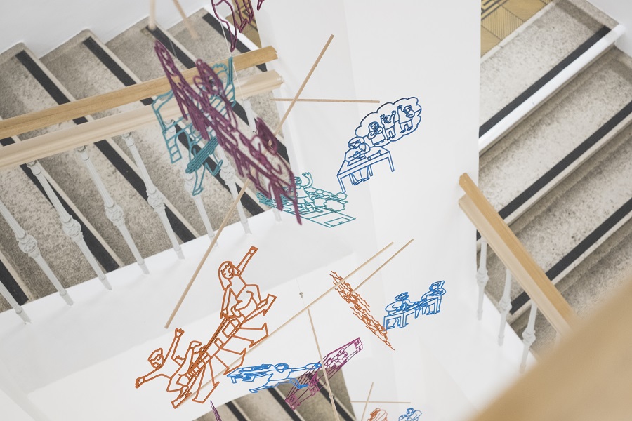 "Wolke" schmückt das Stiegenhaus des Amtes für Jugend und Familie. © Stadt Graz/Clara Wildberger "Wolke" schmückt das Stiegenhaus des Amtes für Jugend und Familie. © Stadt Graz/Clara Wildberger