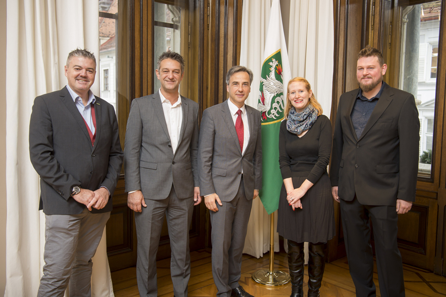 Ich gelobe! Bürgermeister Siegfried Nagl begrüßte Franz Peter Pergler, Andreas Mautner, Daniela Katzensteiner und Michael Rothe (v. l.) in ihren neuen Funktionen.