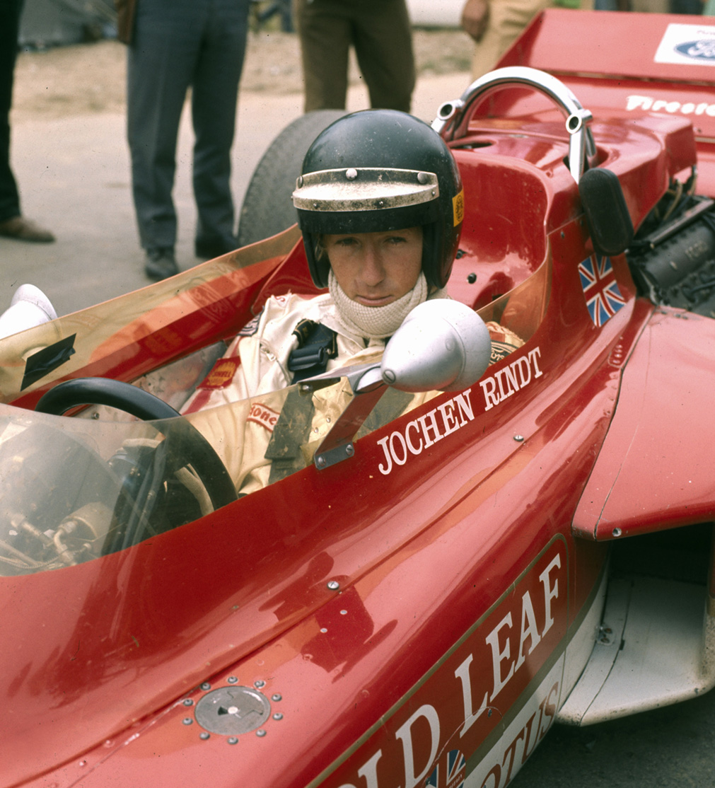 Jochen Rindt in seinem Formel 1-Wagen.