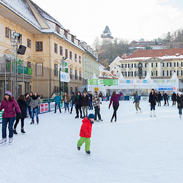 Eislaufen © Harry Schiffer Eislaufen © Harry Schiffer