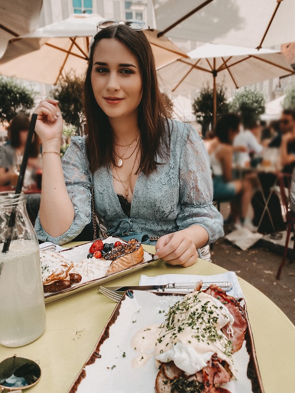 Frühstück im Kunsthaus Frühstück im Kunsthaus