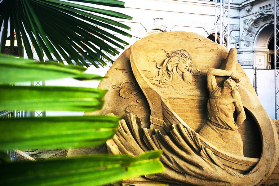 Sandskulptur auf dem Hauptplatz © Stadt Graz/Schleich Sandskulptur auf dem Hauptplatz © Stadt Graz/Schleich